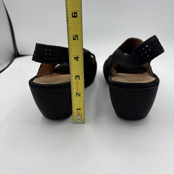 Clarks Artisan Shoes Womens Size 8.5 Black Wedge Sandals‎ Clarene Perforated - Picture 7 of 10